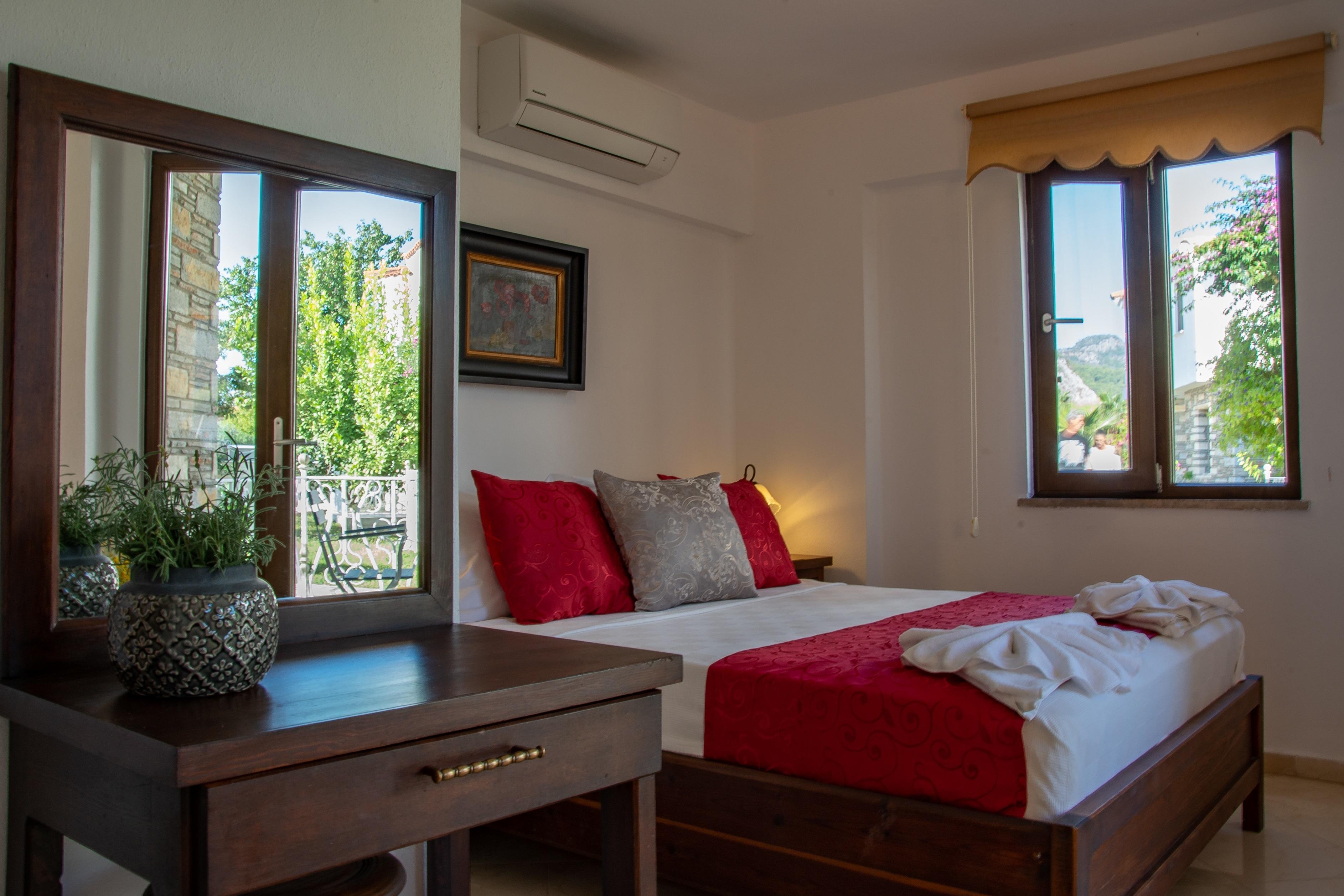 Turay Hotel Далян Екстериор снимка