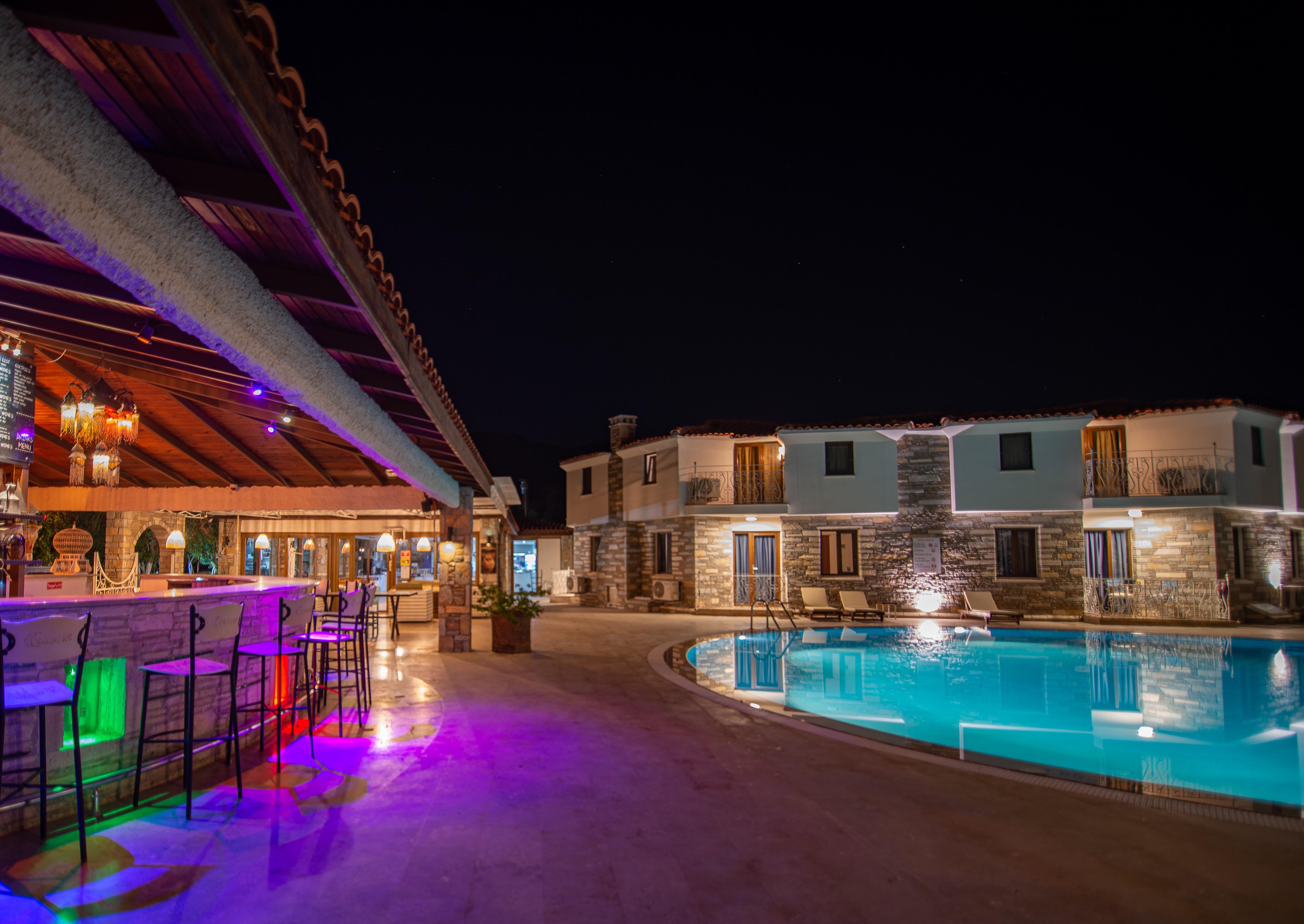Turay Hotel Далян Екстериор снимка