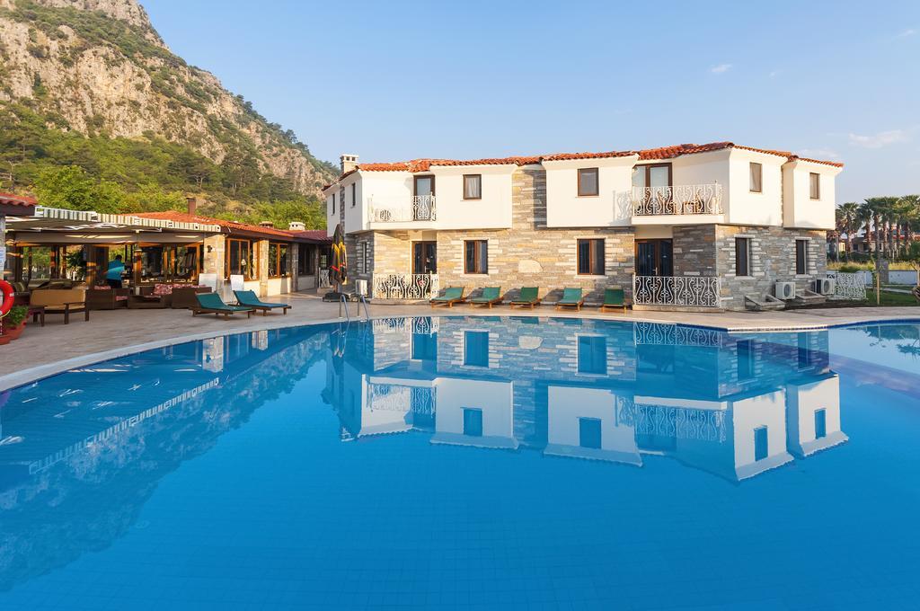 Turay Hotel Далян Екстериор снимка