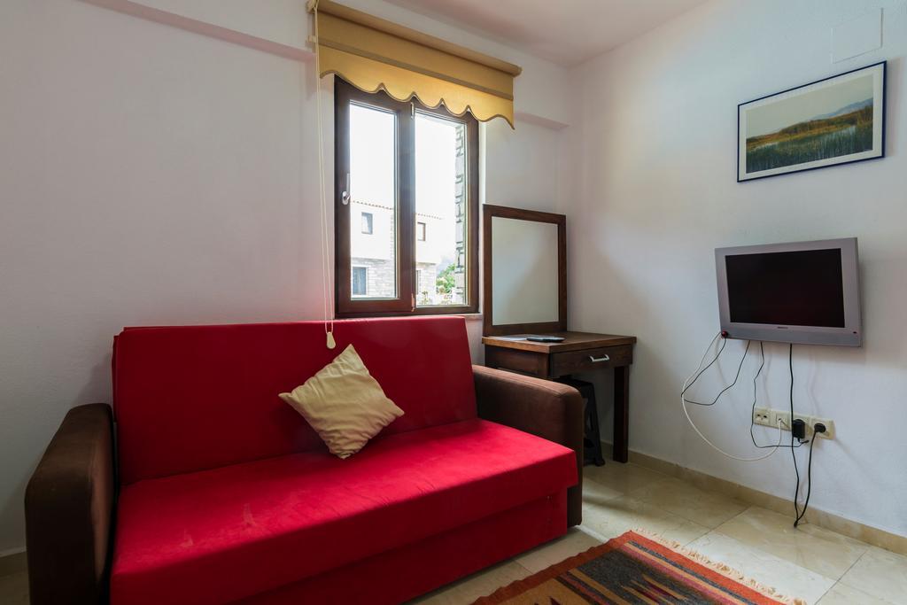 Turay Hotel Далян Екстериор снимка