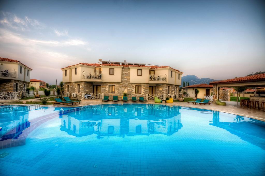 Turay Hotel Далян Екстериор снимка