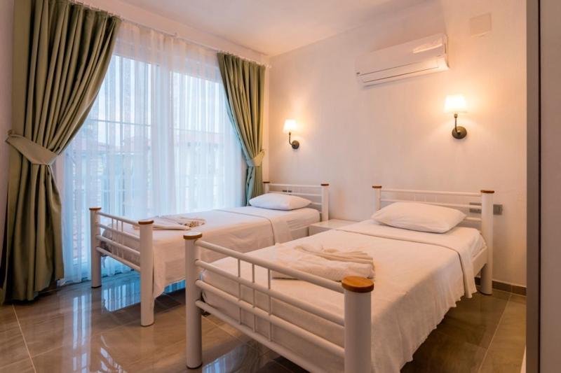 Turay Hotel Далян Екстериор снимка